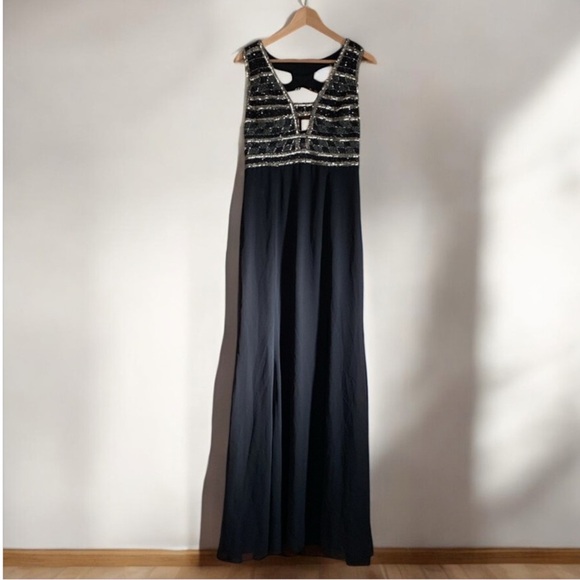 Adrianna Papell - Sequined Cutout Bodice High Slit Maxi Dress - Picture 8 of 16